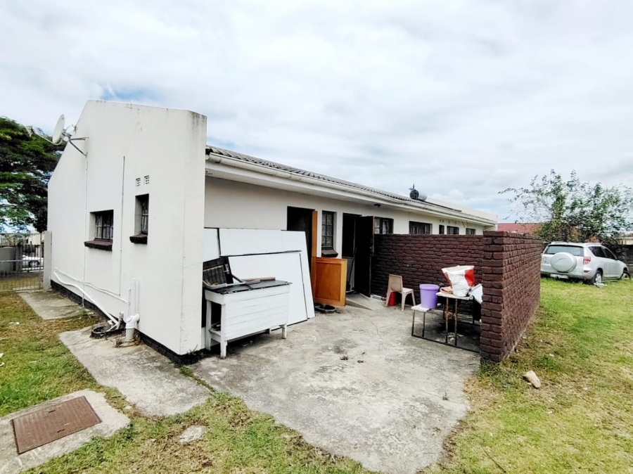 4 Bedroom Property for Sale in Amalinda Eastern Cape